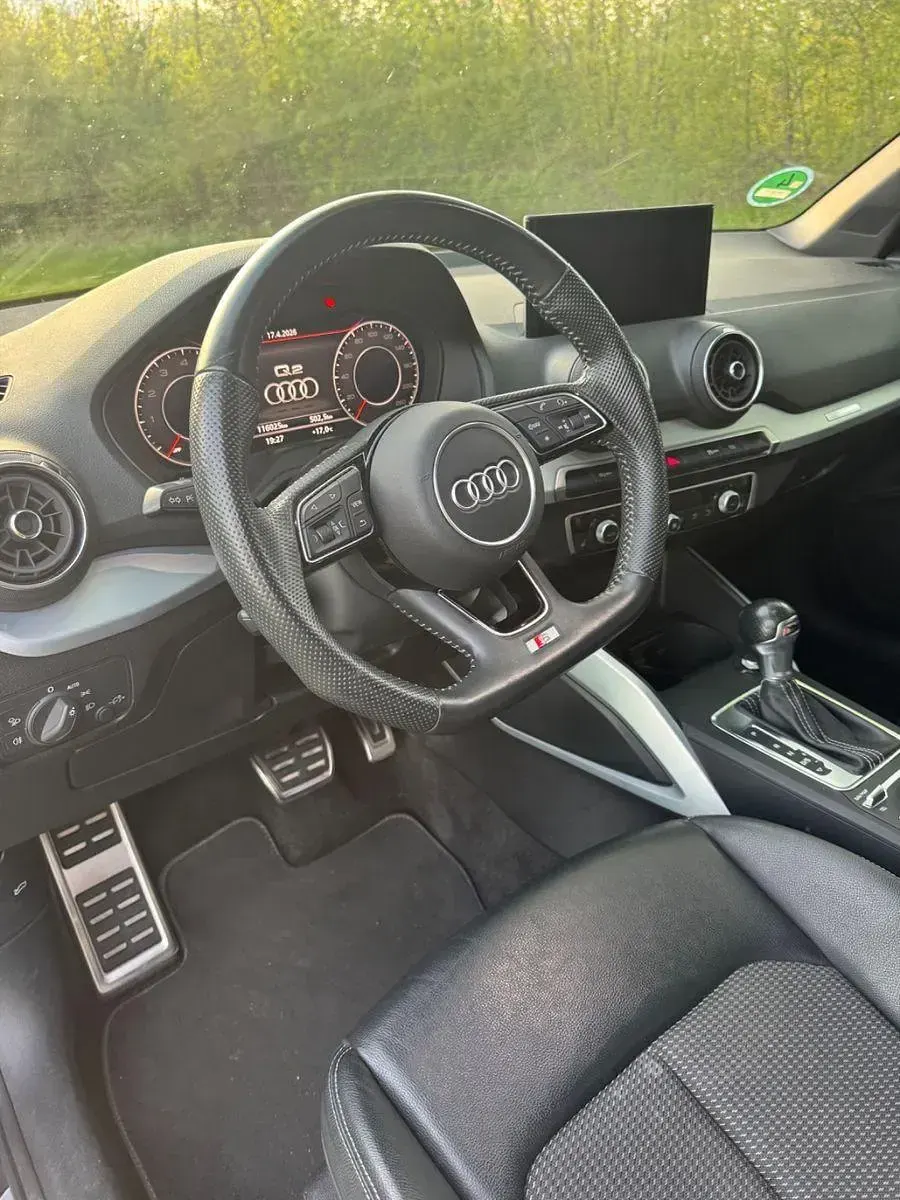 Gebraucht Audi Q2 S-Line 150 PS (110 kW) 2019 Schwarz SUV