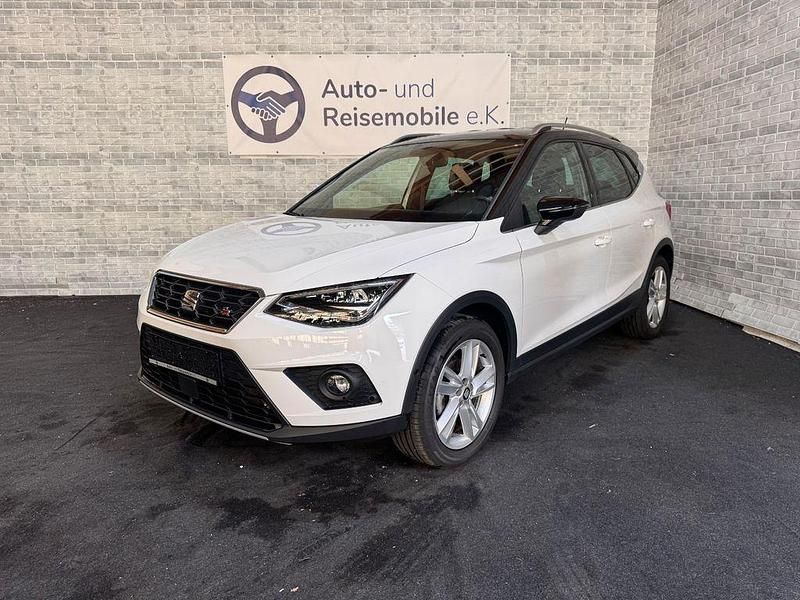 Weiß Gebraucht 2021 Seat Arona FR SUV | 19.999 € (Guter Preis) - Bild 1/4