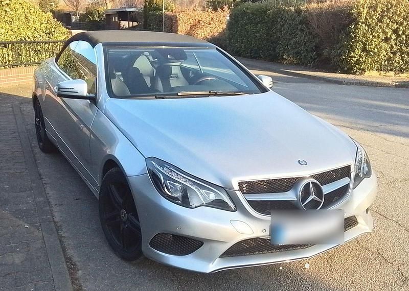 Second-hand Mercedes E320 272 CP (200 kW) 2015 Argintiu Cabrio