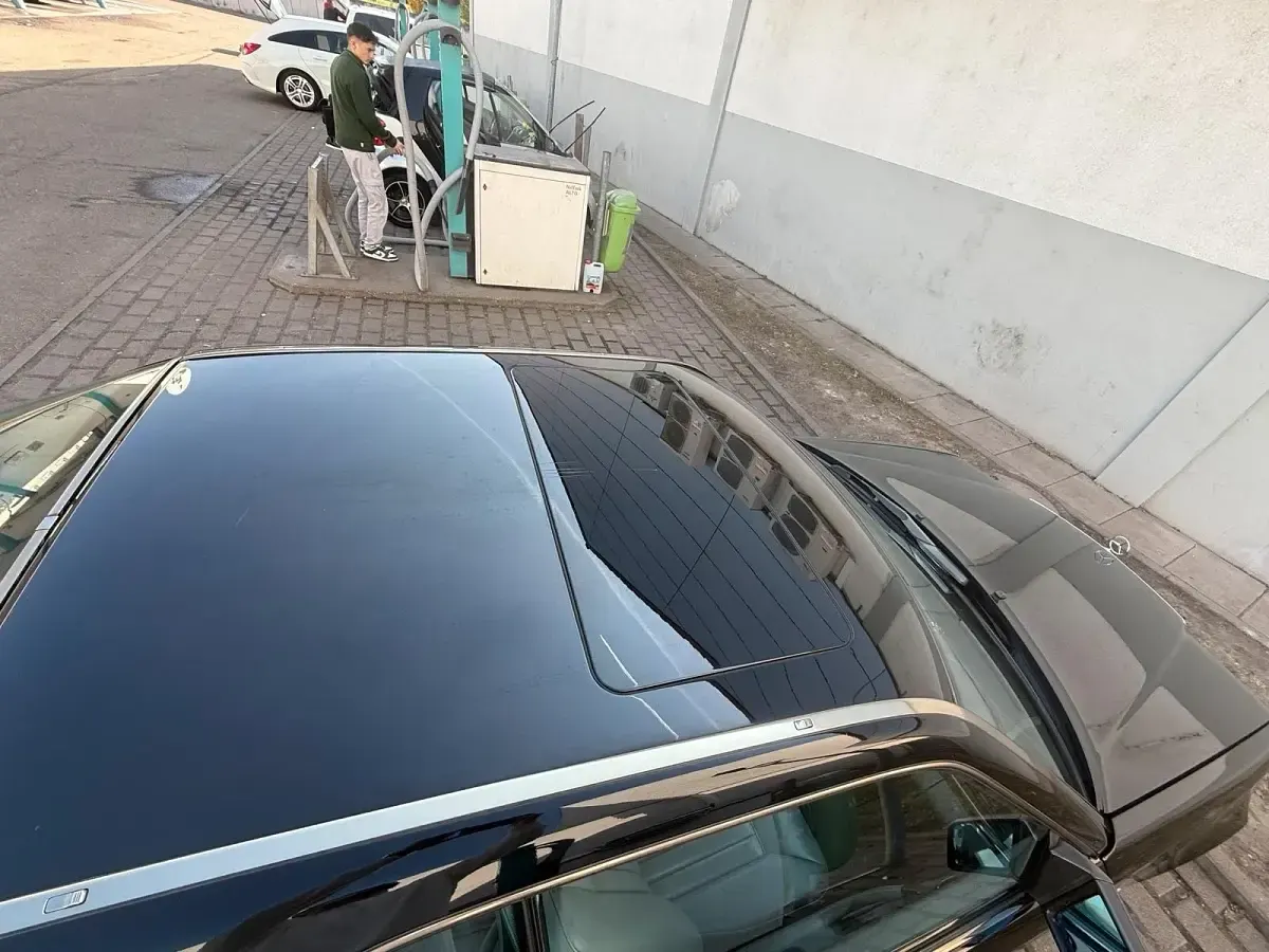 Gebraucht Mercedes E300 200 PS (147 kW) 1987 Schwarz Coupé
