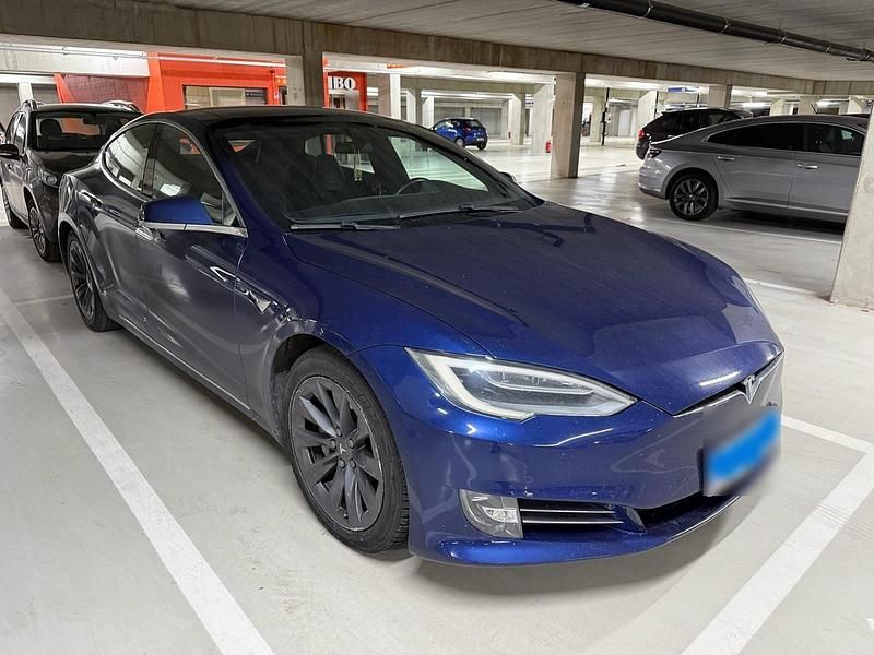 Gebraucht Tesla Model S 386 kW (525 PS) 2018 Blau Kleinwagen
