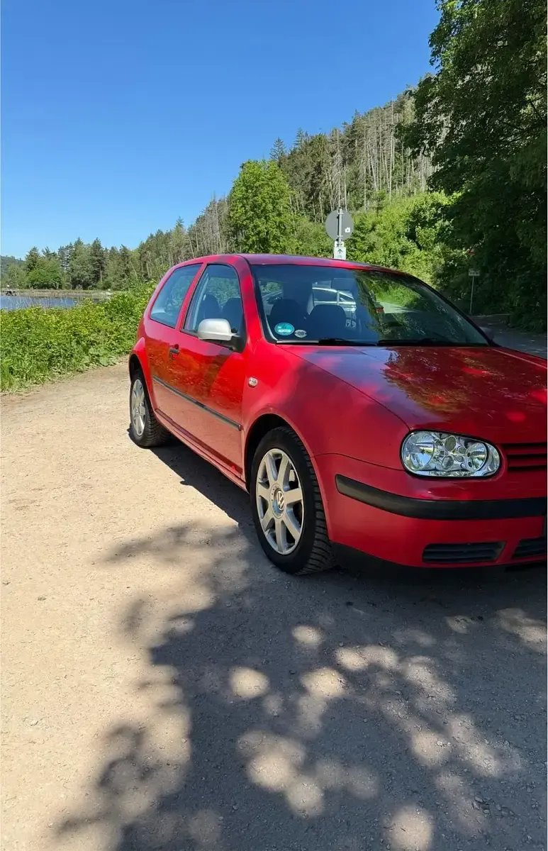 Gebraucht VW Golf IV 75 PS (55 kW) 1999 Kleinwagen