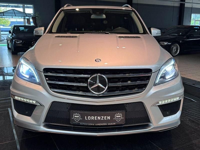 Gebraucht Mercedes ML63 AMG AMG 525 PS (386 kW) 2013 Silber SUV