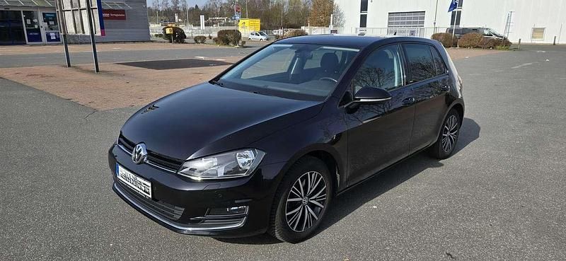 Gebraucht VW Golf VII Allstar 150 PS (110 kW) 2016 Schwarz Limousine