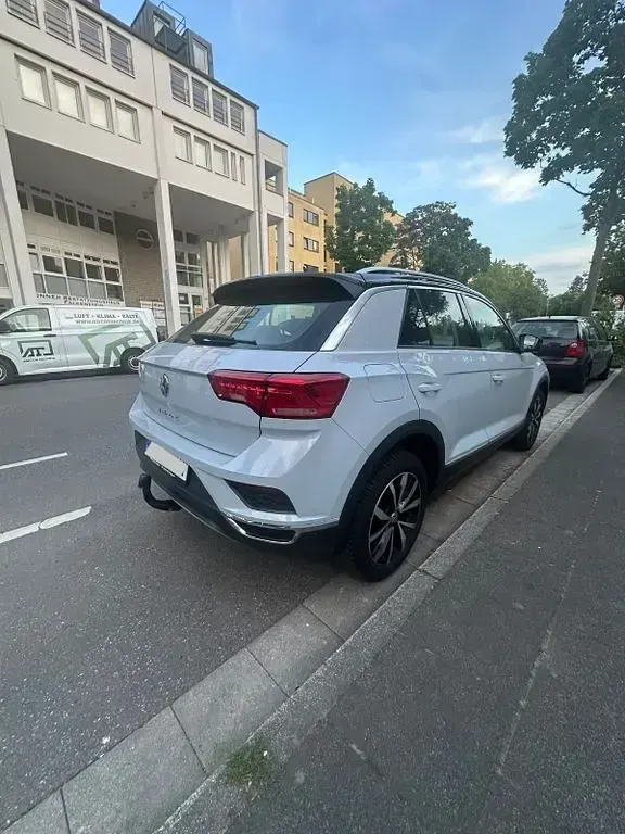 Gebraucht VW T-Roc 116 PS (85 kW) 2019 Weiß SUV