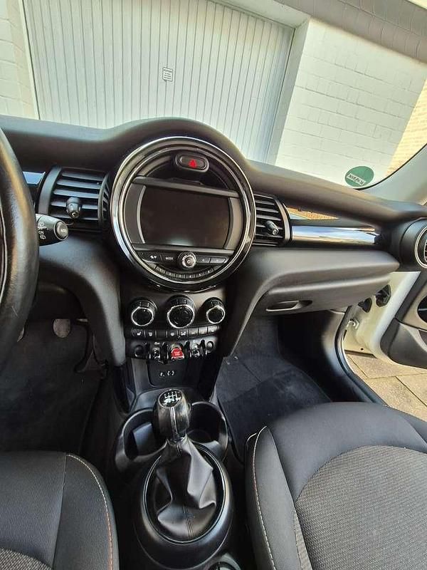 Gebraucht Mini ONE 102 PS (75 kW) 2017 Kleinwagen