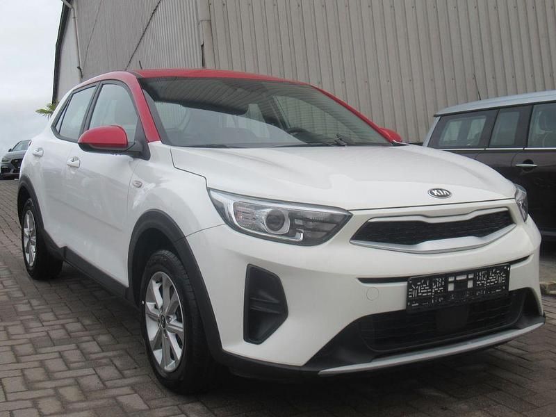 Gebraucht Kia Stonic Edition 7 84 PS (61 kW) 2020 Weiß SUV