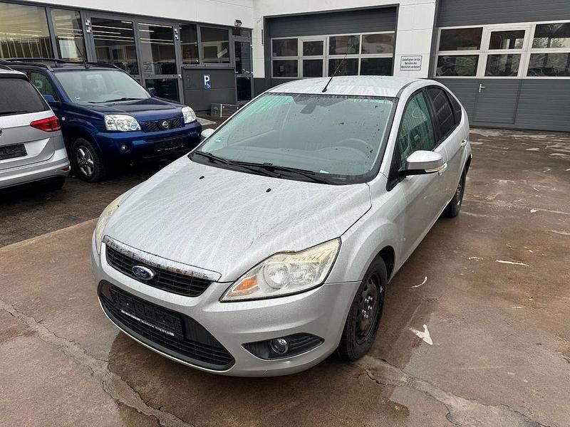 Silber Gebraucht 2008 Ford Focus Style Limousine | 1.450 € - Bild 1/4