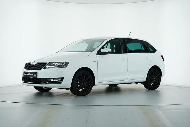 Gebraucht Skoda Rapid Clever 95 PS (69 kW) 2018 Laserweiss Limousine