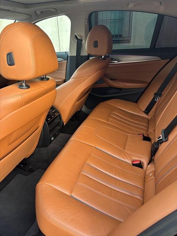 Gebraucht BMW 530 265 PS (194 kW) 2017 Schwarz Limousine