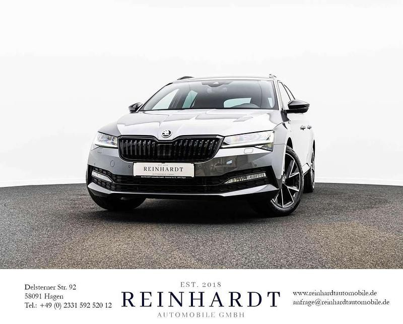 Graphitegrau metallic Gebraucht 2024 Skoda Superb SportLine Kombi | 39.320 € (Etwas zu teuer) - Bild 1/3