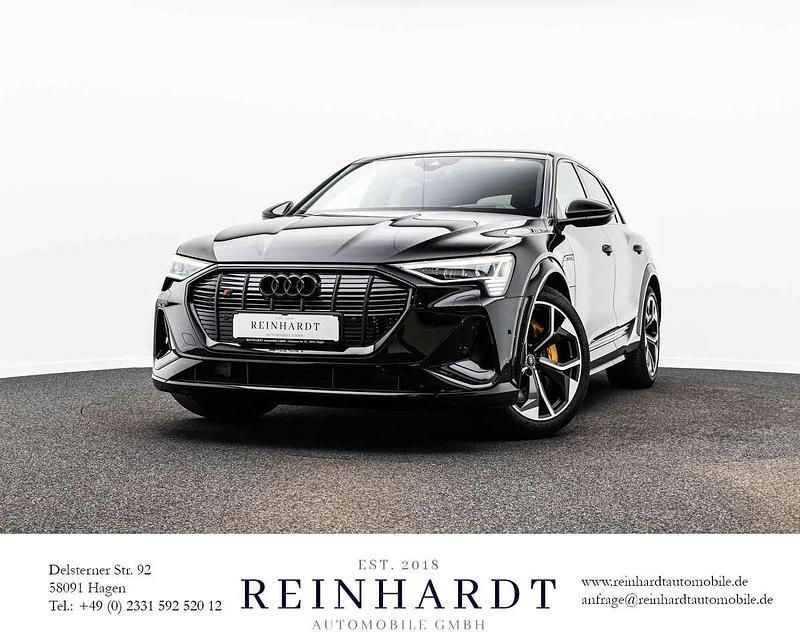 Gebraucht Audi e-tron Comfort 369 kW (503 PS) 2022 Mythosschwarz metallic SUV
