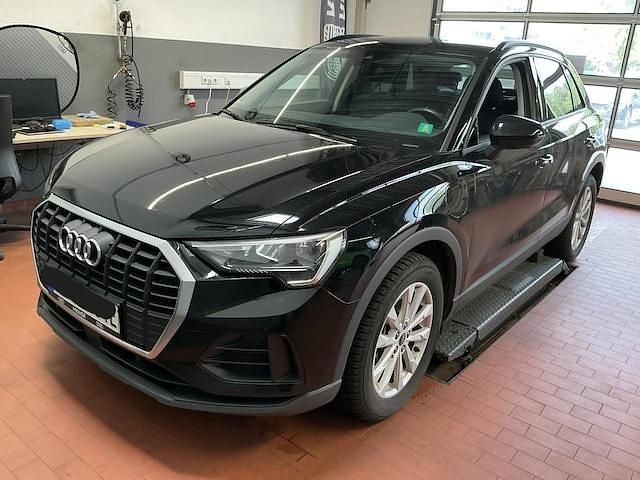 Gebraucht Audi Q3 245 PS (180 kW) 2022 Mythosschwarz metallic SUV
