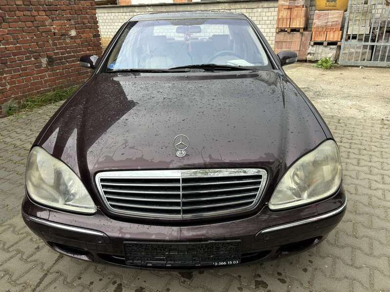 Violett Gebraucht 2000 Mercedes S320 Limousine | 1.670 € (Superpreis) - Bild 1/4