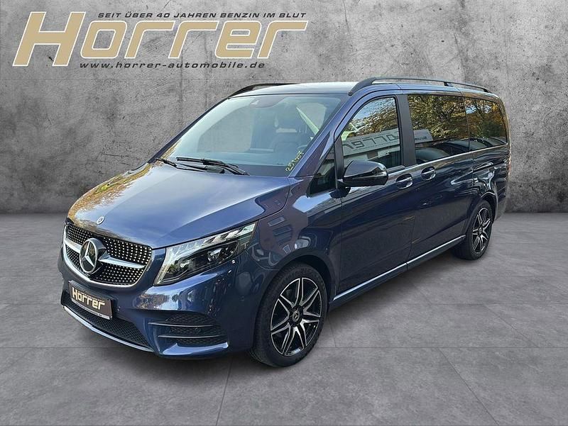 Blau Gebraucht 2024 Mercedes V300 AMG Van / Kleinbus | 68.740 € (Etwas zu teuer) - Bild 1/4