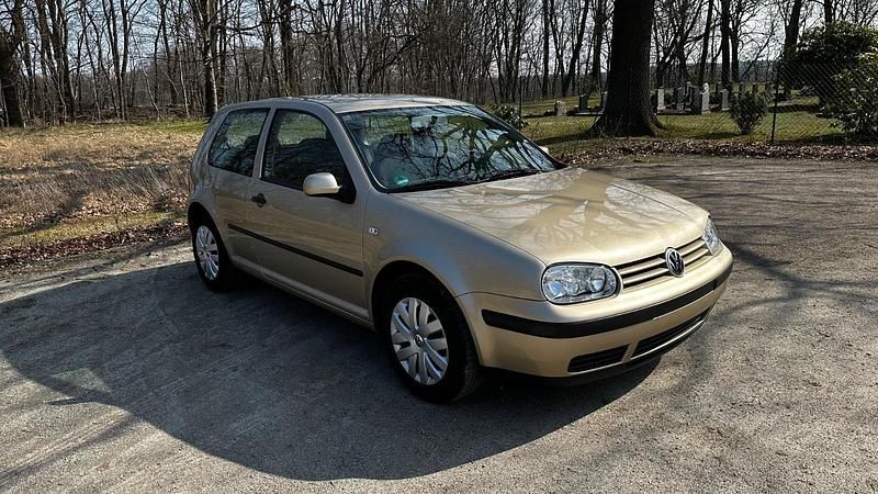 Gebraucht VW Golf IV 75 PS (55 kW) 2002 Andere farben Kleinwagen