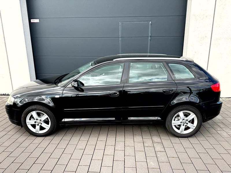 Gebraucht Audi A3 102 PS (75 kW) 2009 Schwarz Kleinwagen