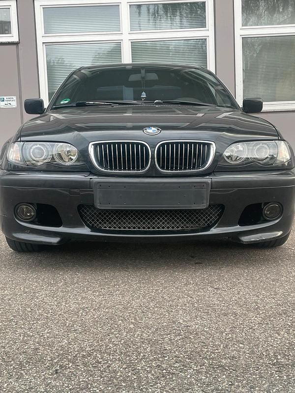 Gebraucht BMW 325 192 PS (141 kW) 2002 Schwarz Limousine