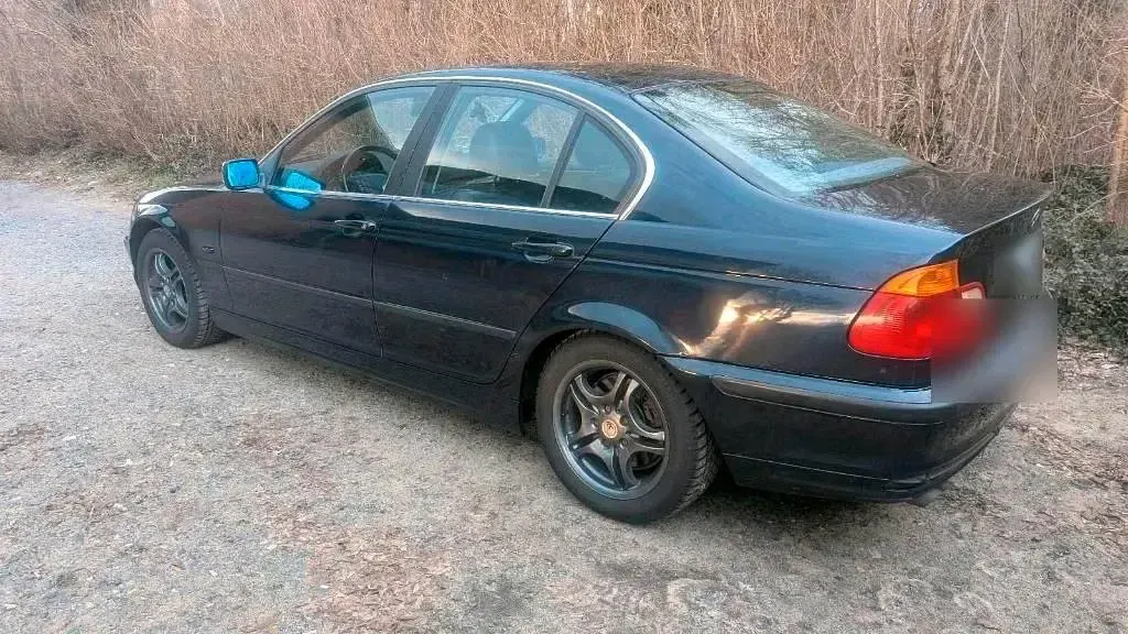 Gebraucht BMW 328 193 PS (141 kW) 1998 Blau Limousine