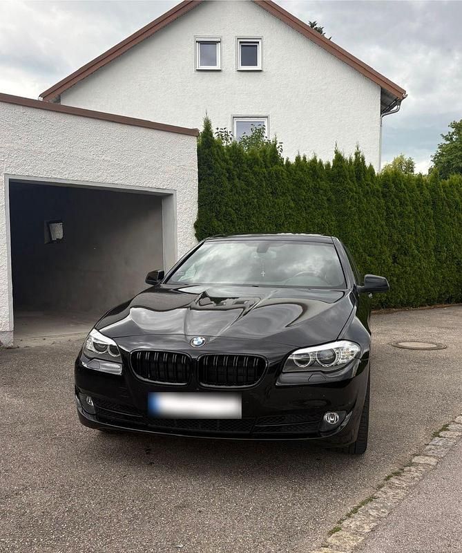 Gebraucht BMW 530 272 PS (200 kW) 2013 Schwarz Limousine