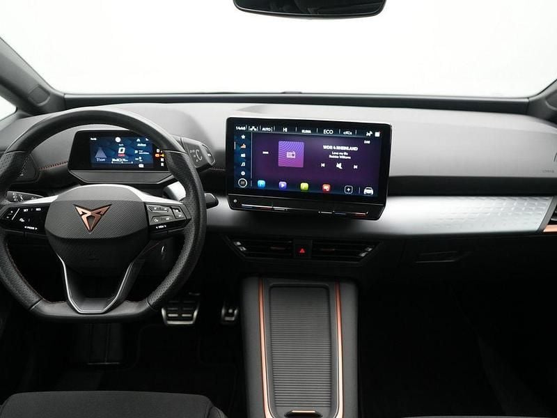 Gebraucht Cupra Born 150 kW (204 PS) 2023 Grau / vapor grey Kleinwagen