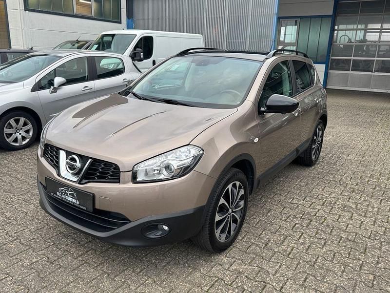 Braun Gebraucht 2013 Nissan Qashqai 360º SUV | 10.490 € (Fairer Preis) - Bild 1/4