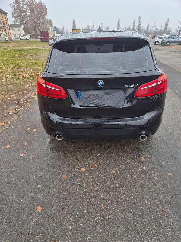 Gebraucht BMW 218 150 PS (110 kW) 2018 Schwarz Van / Kleinbus