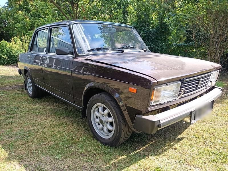 Gebraucht Lada 2105 54 PS (39 kW) 1991 Braun Limousine