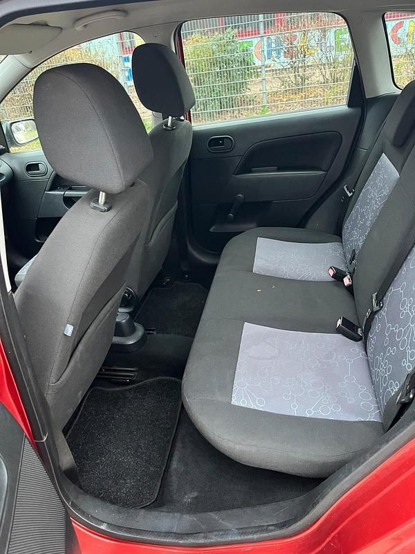 Gebraucht Ford Fiesta 80 PS (58 kW) 2006 Orange Kleinwagen