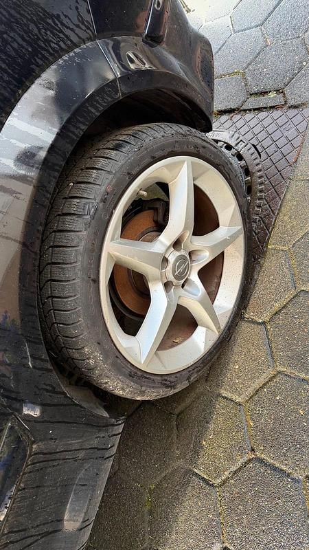 Gebraucht Opel Astra GTC 137 PS (100 kW) 2007 Schwarz Coupé