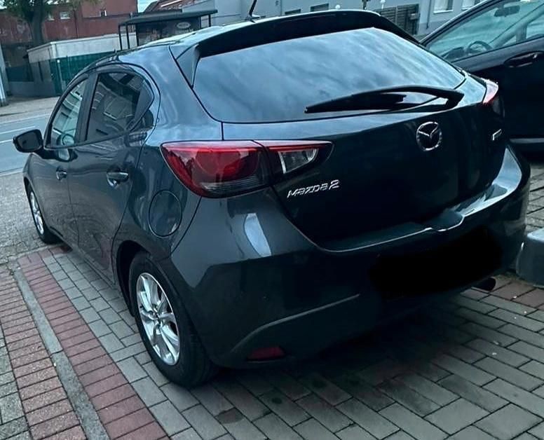 Gebraucht Mazda 2 90 PS (66 kW) 2016 Grau Kleinwagen