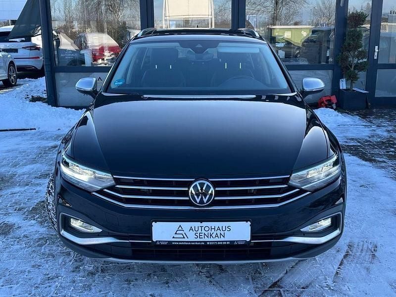 Gebraucht VW Passat Alltrack R 200 PS (147 kW) 2022 Schwarz Kombi
