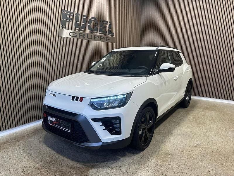 Neu SsangYong Tivoli 163 PS (119 kW) 2025 Grand white SUV