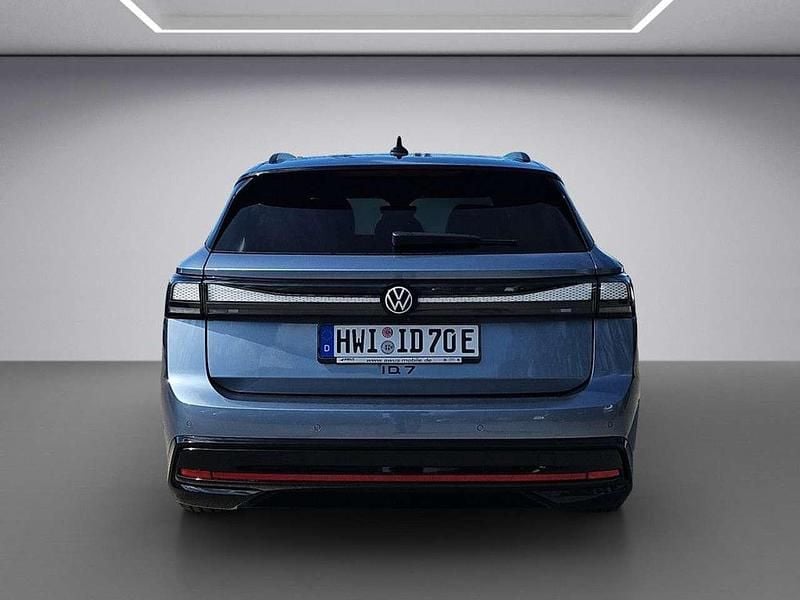 Gebraucht VW ID.7 Pro 210 kW (286 PS) 2026 Blau Kombi