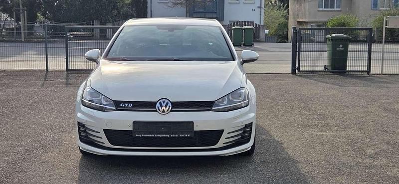 Gebraucht VW Golf VII GTD 184 PS (135 kW) 2016 Pure white Kleinwagen