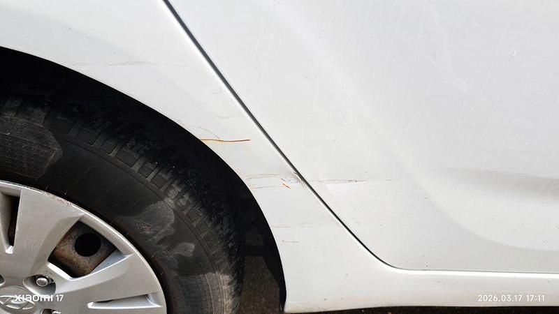 Gebraucht Hyundai ix20 Classic 90 PS (66 kW) 2011 Weiß Kleinwagen