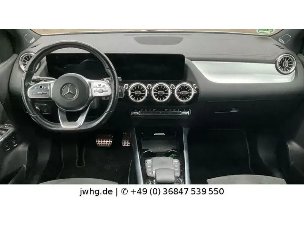 Gebraucht Mercedes E250 AMG 218 PS (160 kW) 2021 Polarweiss Limousine