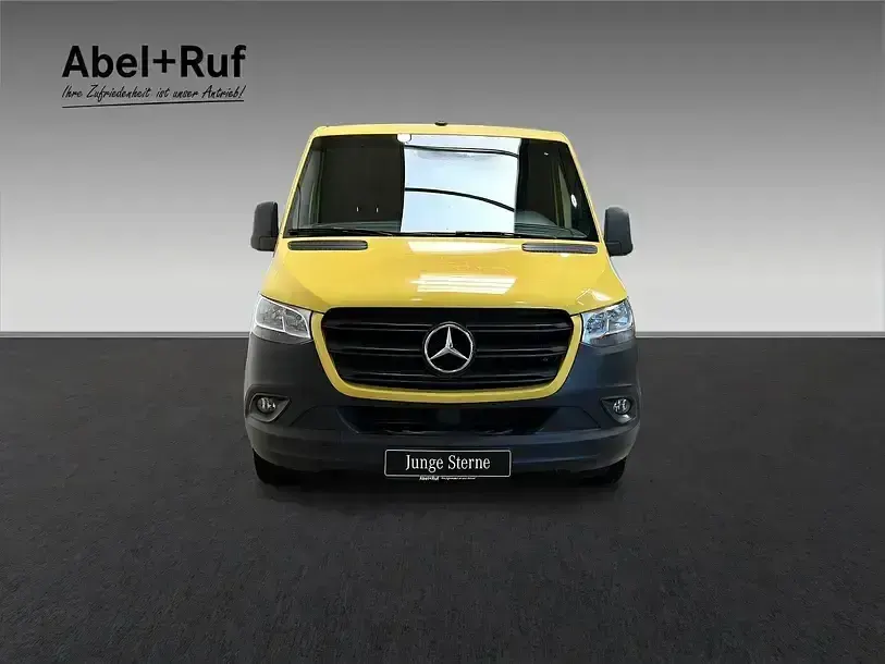 Używany Mercedes Sprinter 163 KM (119 kW) 2020 Żółty Van