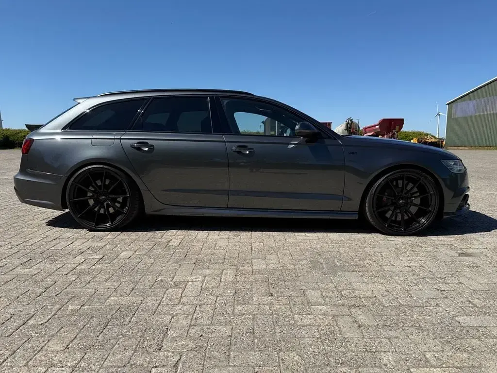 Gebraucht Audi S6 Ambiente 450 PS (330 kW) 2017 Grau Kombi