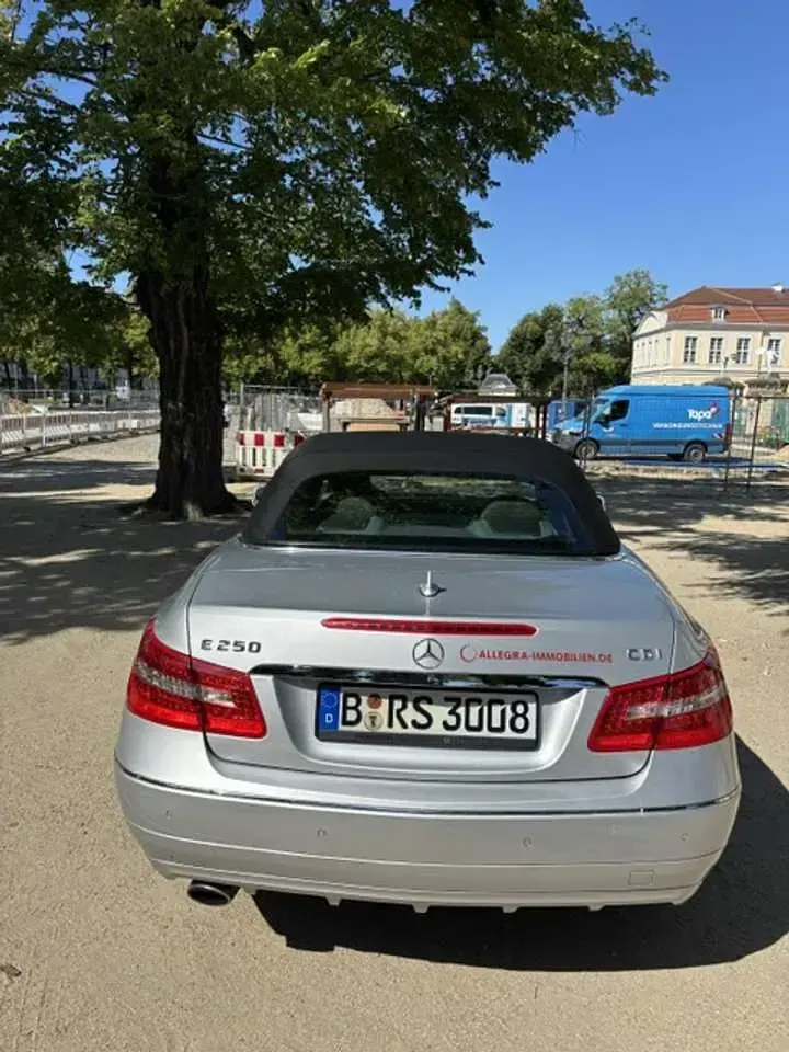 Gebraucht Mercedes 250 204 PS (150 kW) 2010 Silber Cabrio