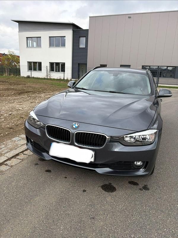 Gebraucht BMW 316 116 PS (85 kW) 2013 Grau Kombi
