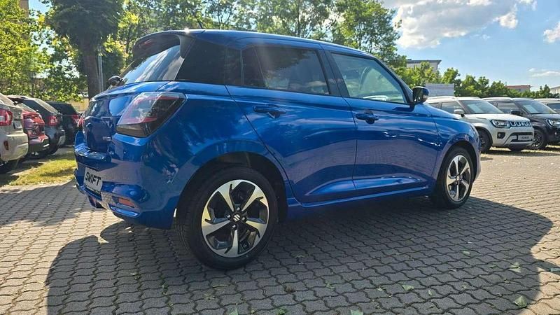 Neu Suzuki Swift Comfort+ 83 PS (61 kW) 2025 Hellblau Kleinwagen