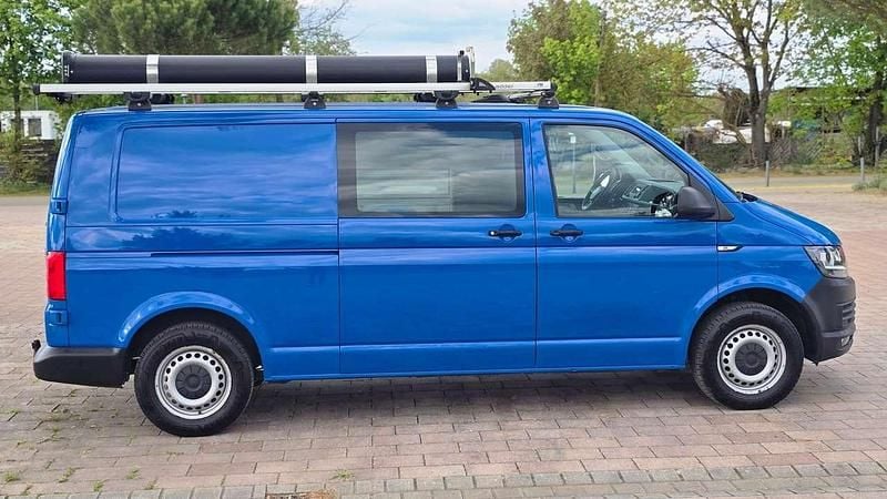 Gebraucht VW Transporter 150 PS (110 kW) 2015 Blau Van