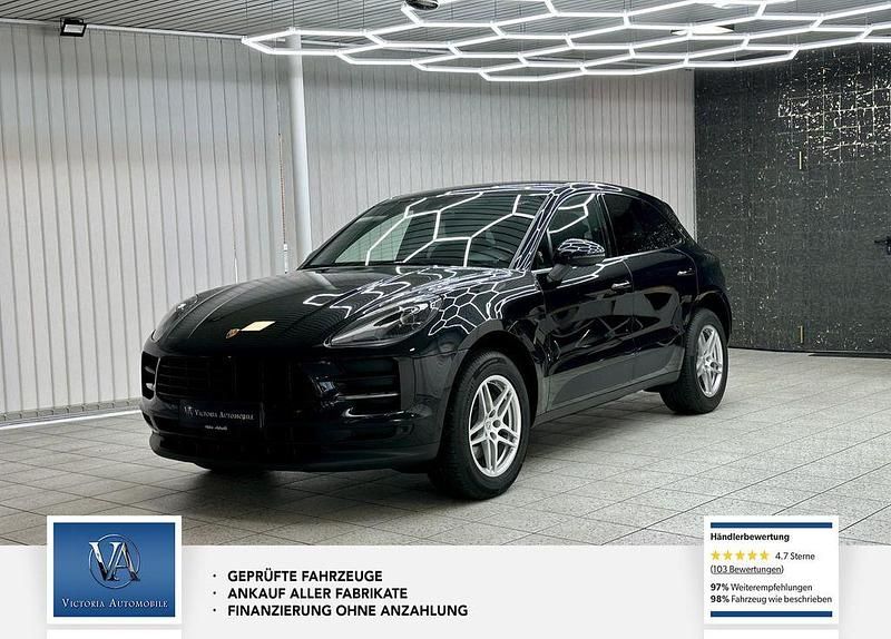 Gebraucht Porsche Macan Basis 245 PS (180 kW) 2020 Tiefschwarz SUV