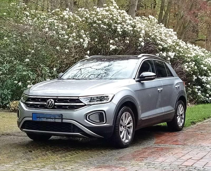 Gebraucht VW T-Roc 150 PS (110 kW) 2022 Silber SUV