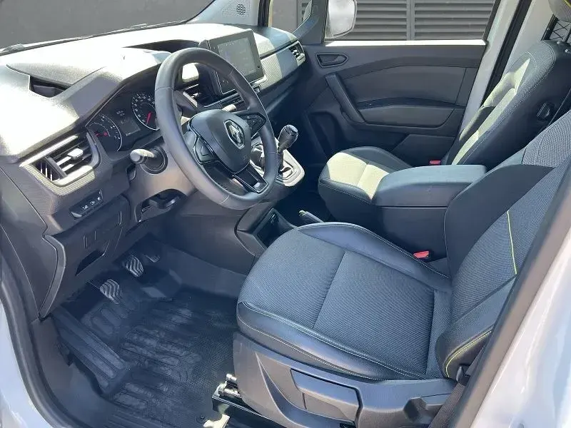 Gebraucht Renault Kangoo 95 PS (69 kW) 2023 Weiß Van / Kleinbus