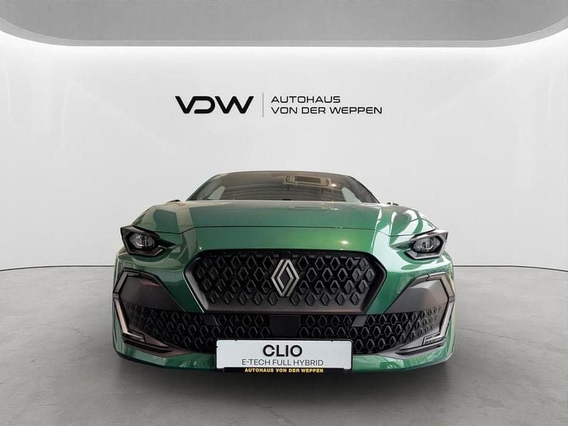 Neu Renault Clio V Evolution 109 PS (80 kW) 2026 Grün Limousine