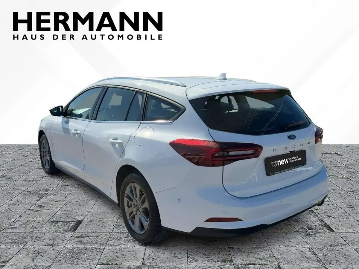 Usata Ford Focus Titanium 125 CV (91 kW) 2023 Bianco Berlina