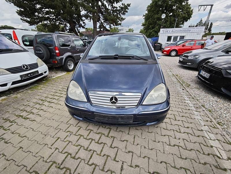 Schwarz Gebraucht 2004 Mercedes A190 Elegance Van / Kleinbus | 650 € (Superpreis) - Bild 1/4