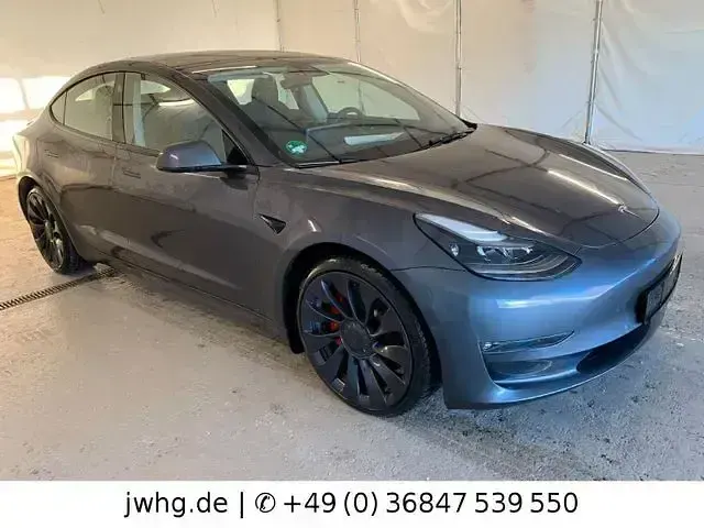 Käytetty Tesla Model 3 Performance 461 kW (627 HP) 2022 Harmaa Sedan